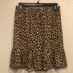 Super cute leopard print skirt, size M, runs small
